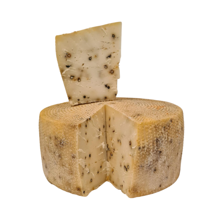 Formaggio Pecorino al Pepe